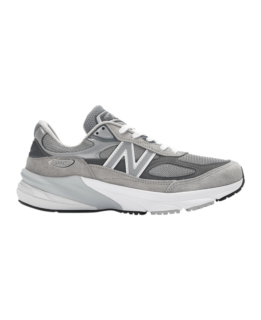 New Balance W990V6