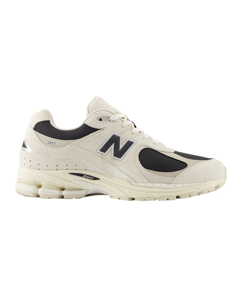 New Balance U2002RV1